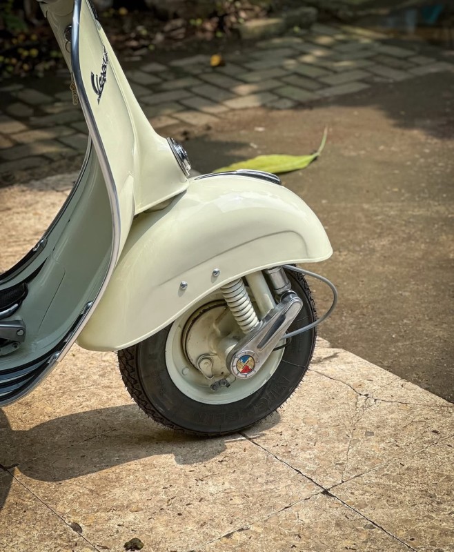 Vespa VBB 1962 , restauration complète, carte grise collection, proche de Nancy