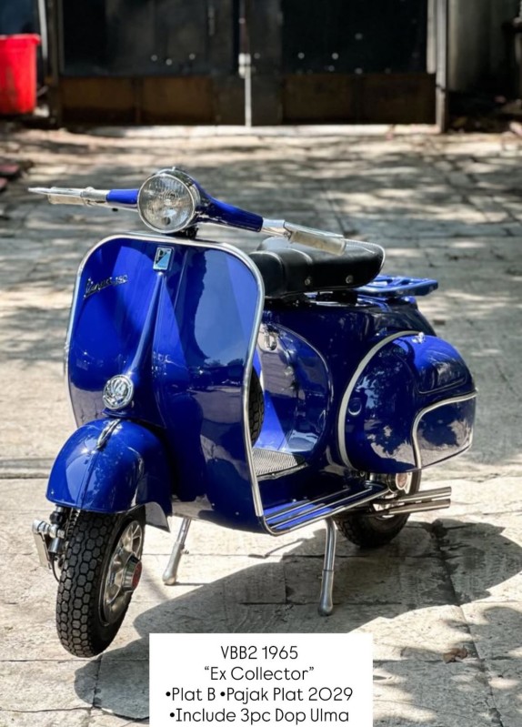 Vespa VBB2 1965 : un modèle d’exception restauré dans un bleu iconique, carte grise collection , Lyon 