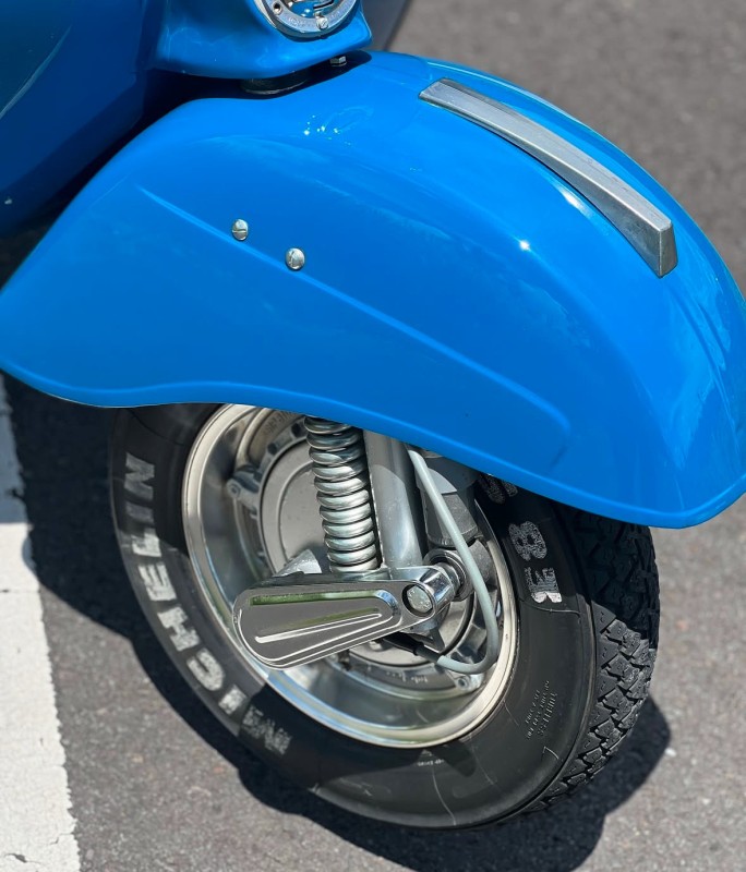 vespa sprint 150cc , 1971, restauration complète, carte grise collection, proche de Genève 