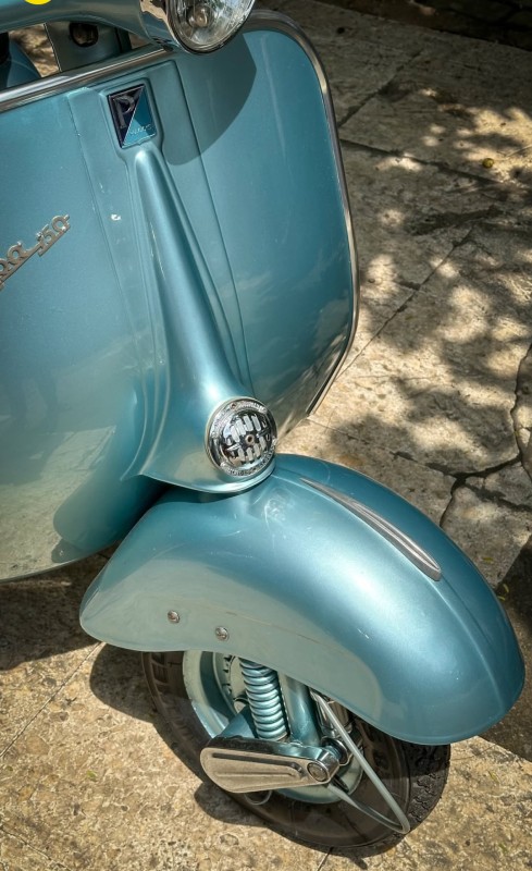 VBB1 de 1962 ,entièrement restaurée, carte grise française de collection proche de La Rochelle