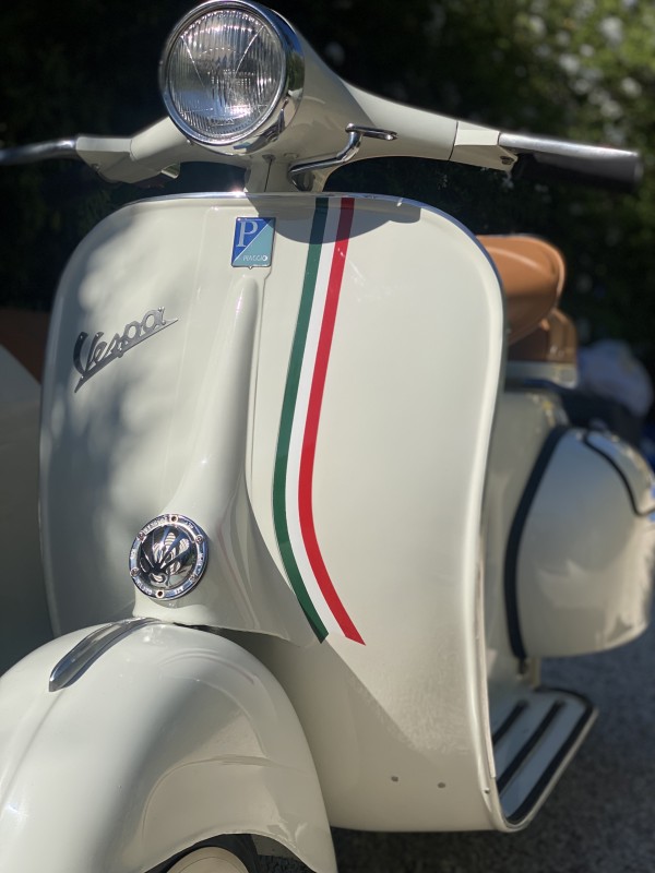 vespa Sidecar entièrement restauré et personnalisé, type VNB , carte grise collection, proche de Paris 