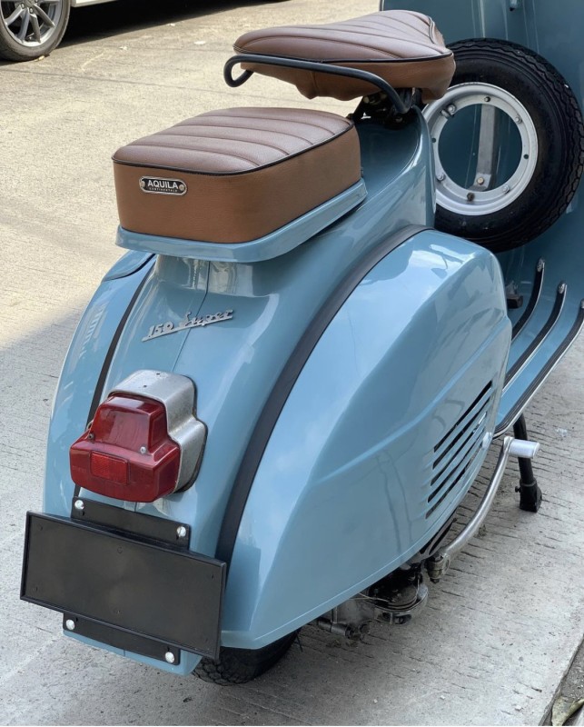 vente de vespa type sprint, entièrement restauré, carte grise française collection, proche de Monaco 