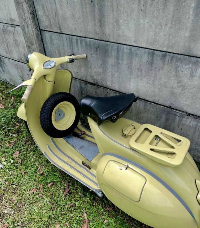 Vespa VBB 1962 Jaune Pâle : une restauration d’exception, carte grise de collection, proche Bordeaux 