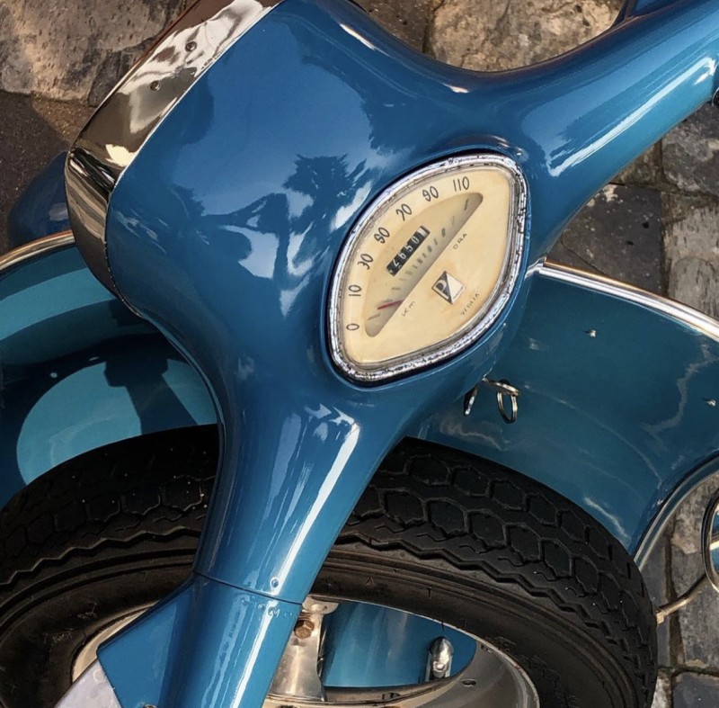 vente de vespa sprint 150 .1966 . carte grise française collection 