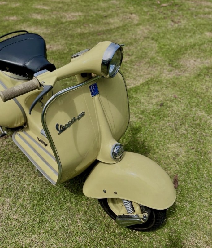 Vespa VBB 1962 Jaune Pâle : une restauration d’exception, carte grise de collection, proche Bordeaux 