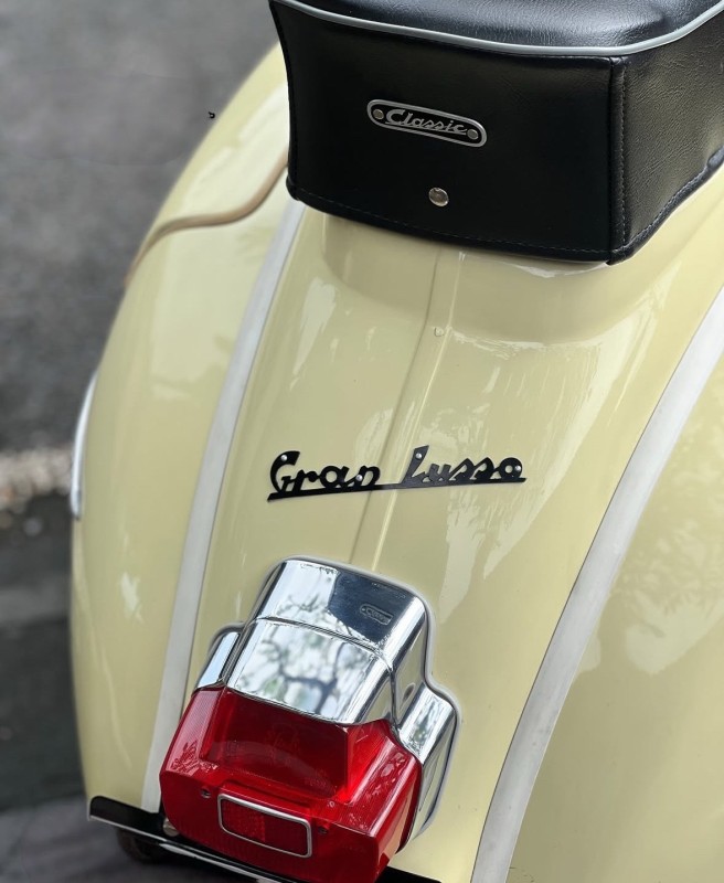 ✨ Vespa GL 1964, entièrement restaurée, certifiée d origine, carte grise collection, proche de Reims 