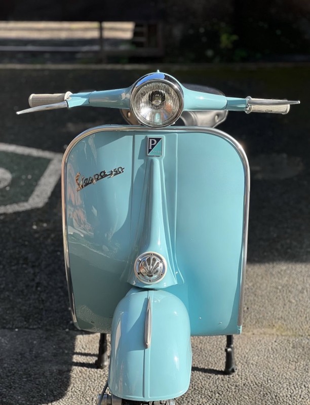 Vespa VBB 1965 , carte grise collection, PARIS . Restauration complète.
