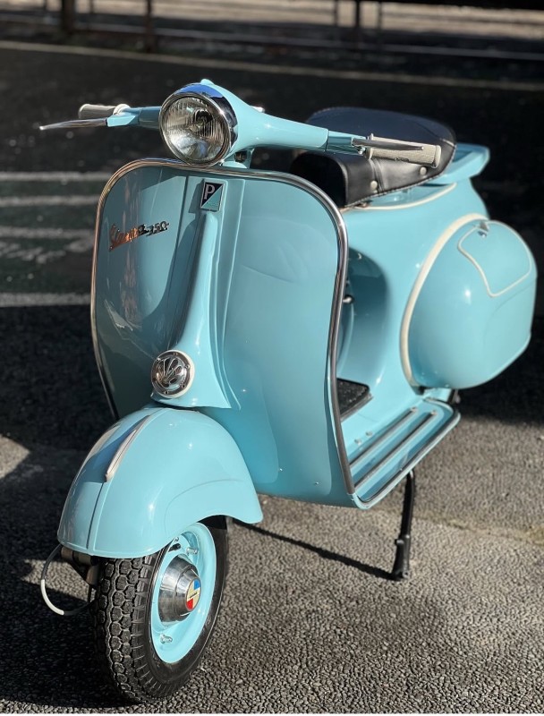Vespa VBB 1965 , carte grise collection, PARIS . Restauration complète.