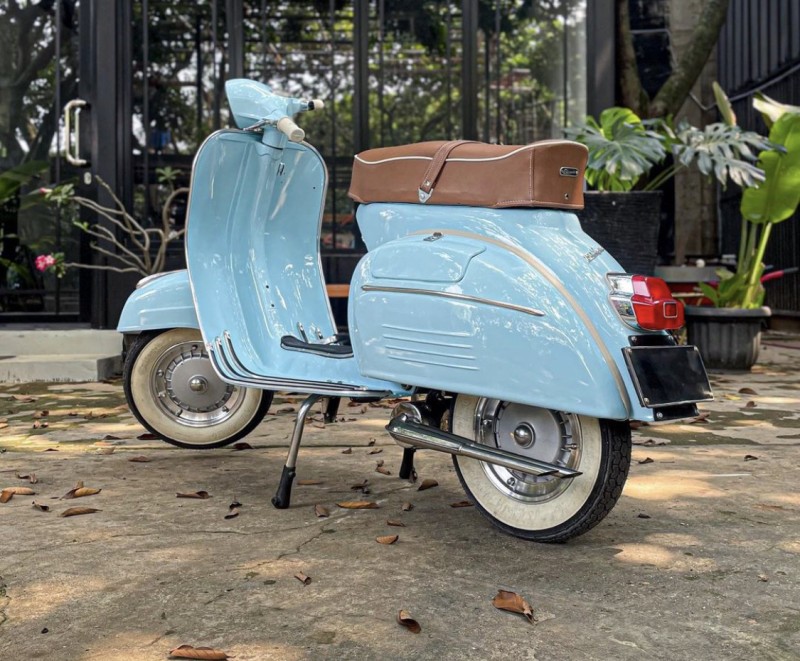 vente de vespa super 150 1966 entièrement restauré proche de st Rémy de Provence 
