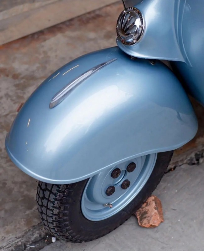 Vespa VNA 1959 entièrement restaurée proche de paris 