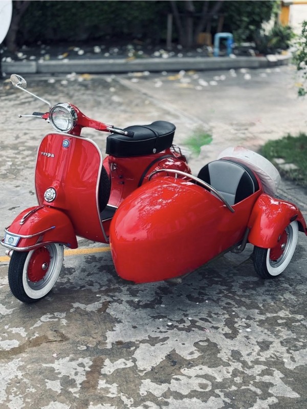 Vespa Sidecar VBB 1961 : Restauration Intégrale & Carte Grise Collection – À Deux Pas de Lille