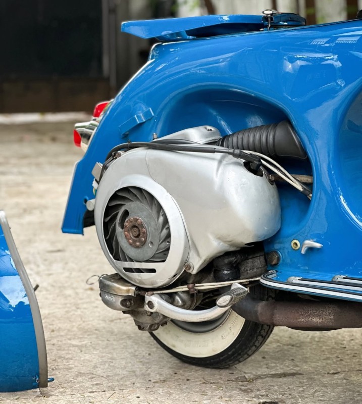 VESPA VBB2 1965 , restauration complète, carte grise collection , proche Lille 