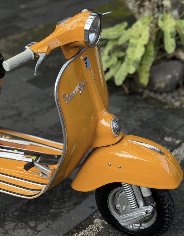 Vespa Super 1967 : l’icône intemporelle du scooter vintage italien, proche de bordeaux, carte grise collection 