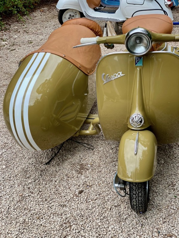 Vespa Sidecar VNB 1961 – Restauration complète et carte grise collection – proche d’Èze
