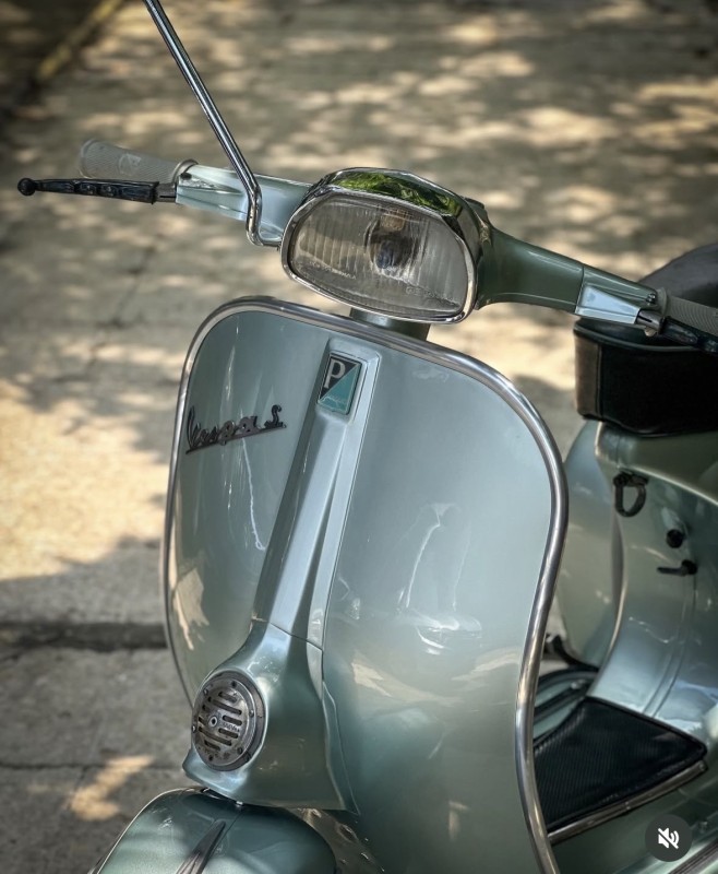 ???? Vespa Type S : l’icône intemporelle qui fait vibrer les passionnés de vintage, carte grise collection, Paris 