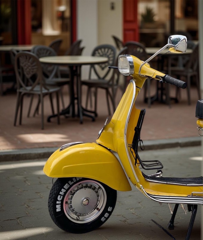 vespa sprint 1969 , restauration complète, carte grise collection, proche de Grenoble 