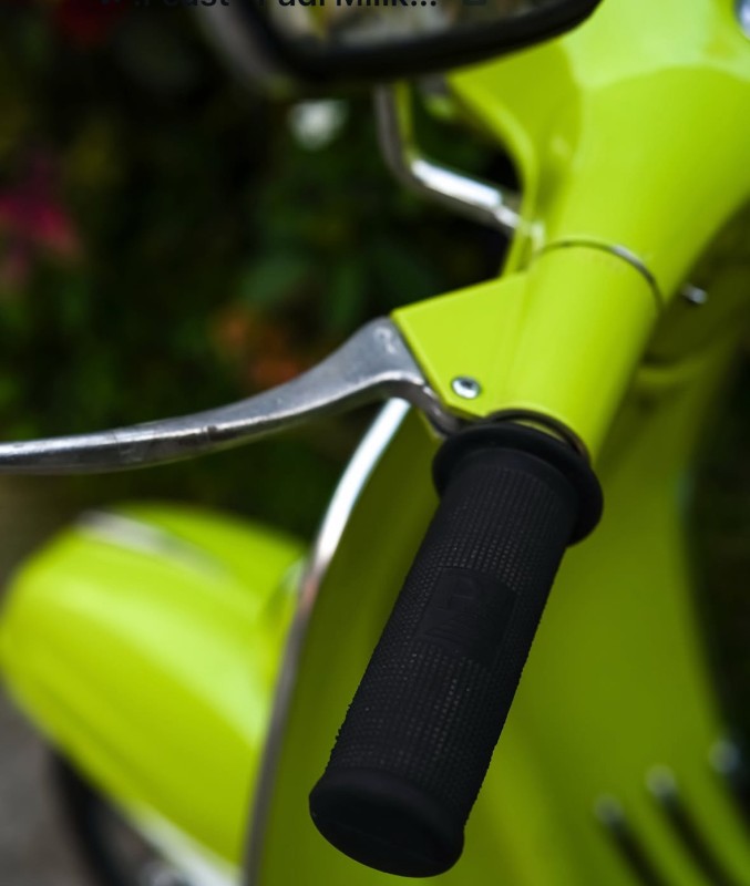 vespa super , vert pomme , restauration complète, carte grise française de collection, paris 