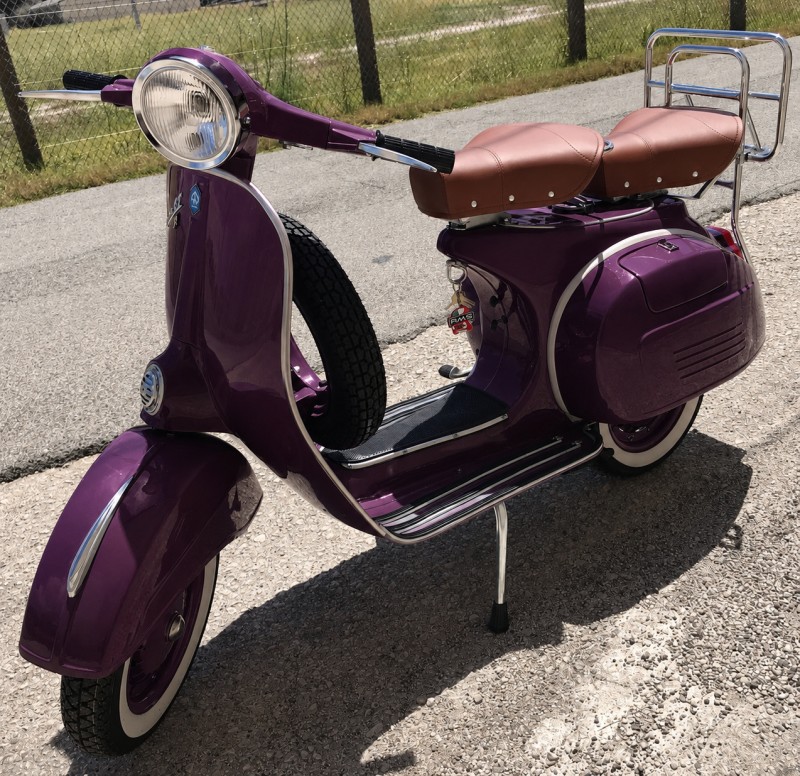 Vespa GT Aubergine : Quand l’Élégance Italienne Rencontre l’Exclusivité..Paris , restauration complète, vespa collection 