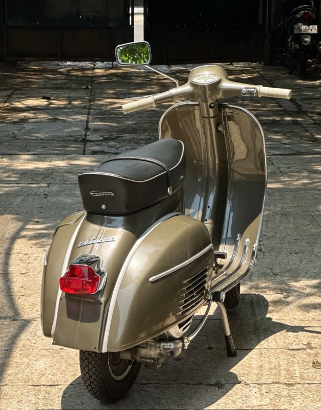 ✨ Vespa Sprint 1971 – Un bijou intemporel, une nouvelle vie qui commence ! ✨restauration complète, carte grise collection, Paris 