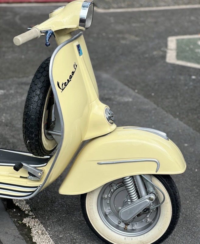 ✨ Vespa GL 1964, entièrement restaurée, certifiée d origine, carte grise collection, proche de Reims 