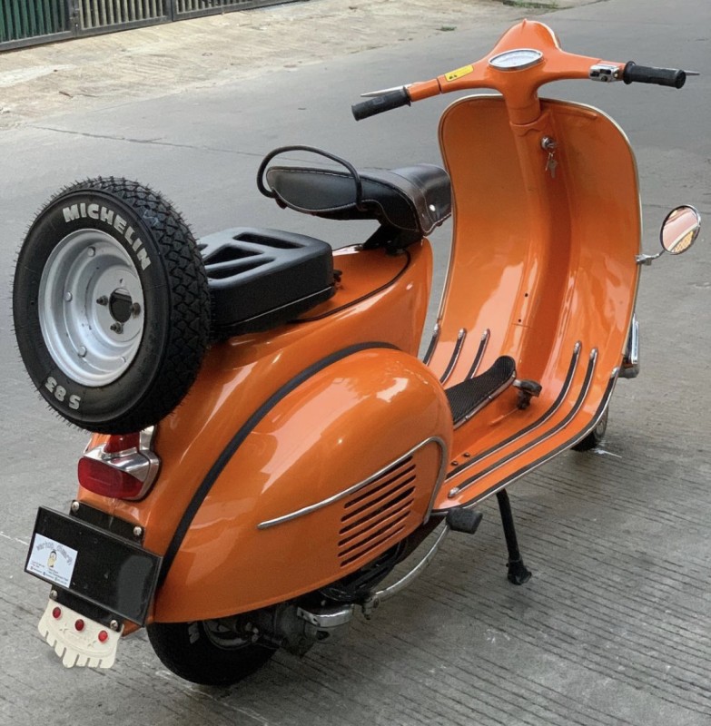 vespa VNB entièrement restaurée, proche de paris- livraison 
