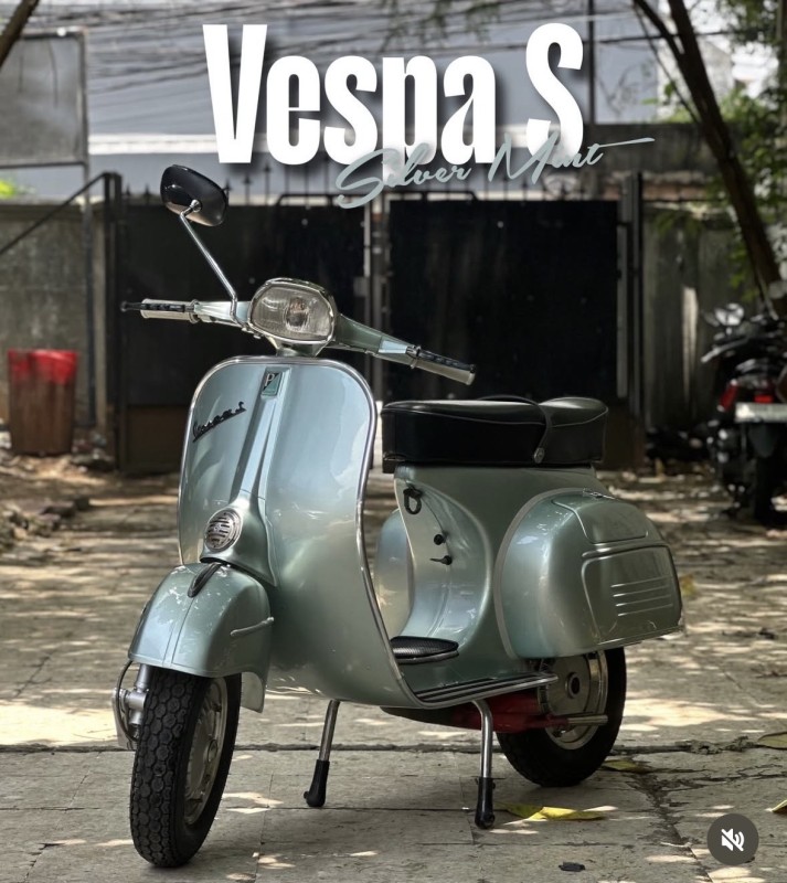 ???? Vespa Type S : l’icône intemporelle qui fait vibrer les passionnés de vintage, carte grise collection, Paris 