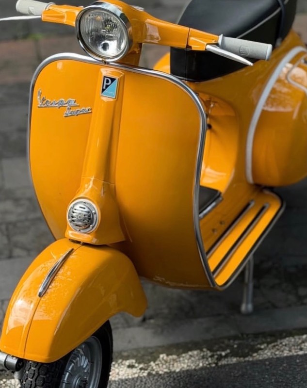 Vespa Super 1967 : l’icône intemporelle du scooter vintage italien, proche de bordeaux, carte grise collection 