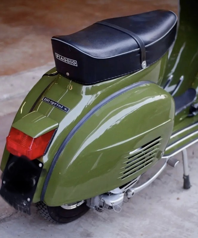 vespa type sprint entièrement restauré. Proche de paris 