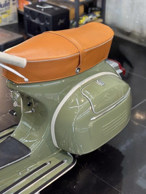 Vespa Sprint S 1968 : Quand le Véritable Luxe Prend la Route vers Monaco, carte grise collection, restauration complète 