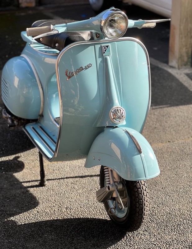 Vespa VBB 1965 , carte grise collection, PARIS . Restauration complète.