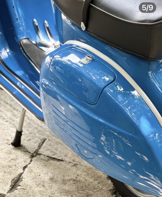 Vespa Sprint 150 cc 1974 : une icône restaurée dans notre atelier, carte grise collection, proche Lyon 