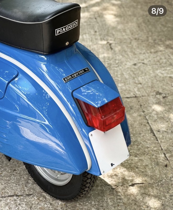 Vespa Sprint 150 cc 1974 : une icône restaurée dans notre atelier, carte grise collection, proche Lyon 