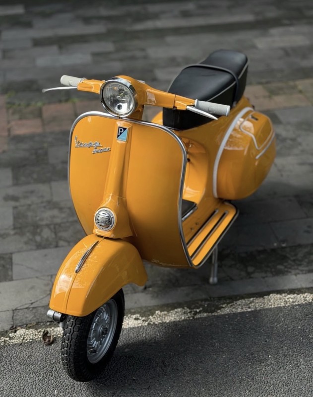 Vespa Super 1967 : l’icône intemporelle du scooter vintage italien, proche de bordeaux, carte grise collection 