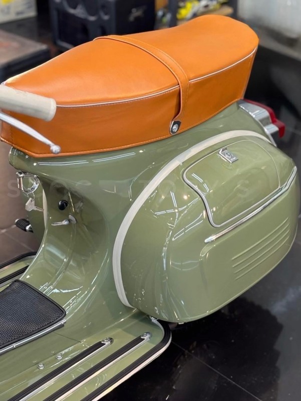 Vespa Sprint S 1968 : Quand le Véritable Luxe Prend la Route vers Monaco, carte grise collection, restauration complète 