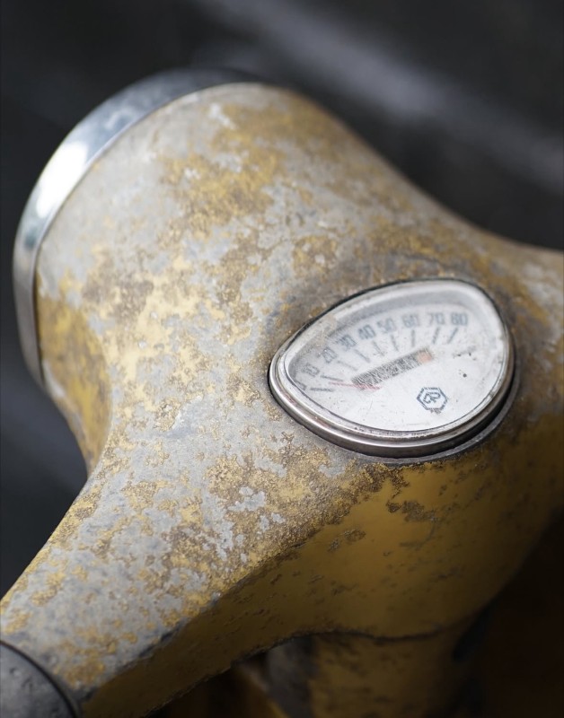 Chiner une Vespa ancienne : trouver des modèles authentiques et rares chez la Vespazienne 