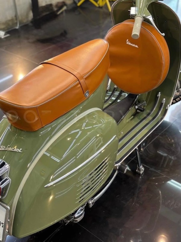 Vespa Sprint S 1968 : Quand le Véritable Luxe Prend la Route vers Monaco, carte grise collection, restauration complète 