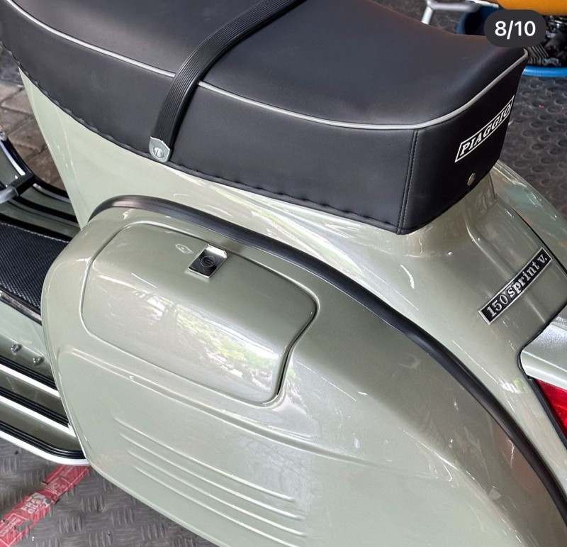 vespa sprint 150cc , carte grise de collection, restauration complète personnalisée, Paris 