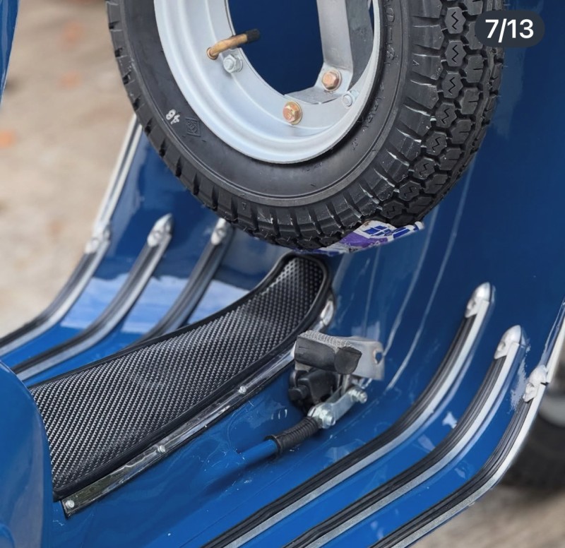 vespa super collection, carte grise française, proche de Monaco 