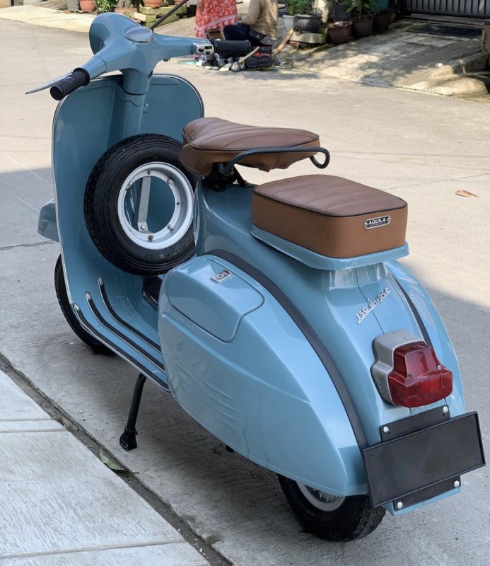 vente de vespa type sprint, entièrement restauré, carte grise française collection, proche de Monaco 