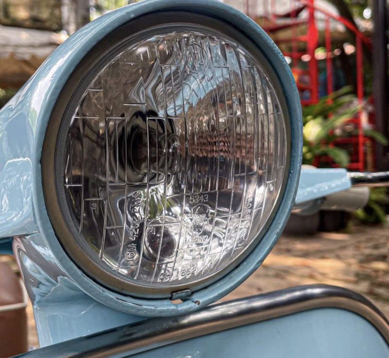 vente de vespa super 150 1966 entièrement restauré proche de st Rémy de Provence 